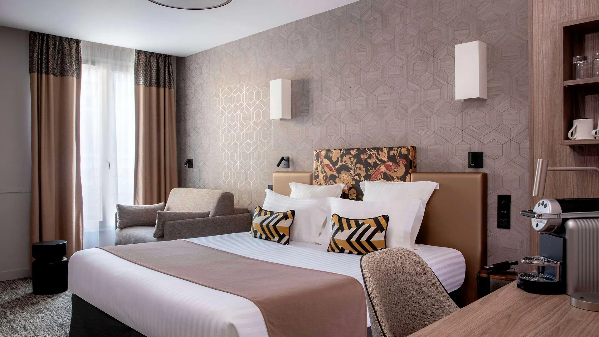 Daunou Opera Hotel